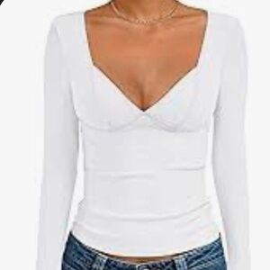 Trendy Queen White/Beige Sweetheart Neck Long Sleeve | Size L | Fitted Basic